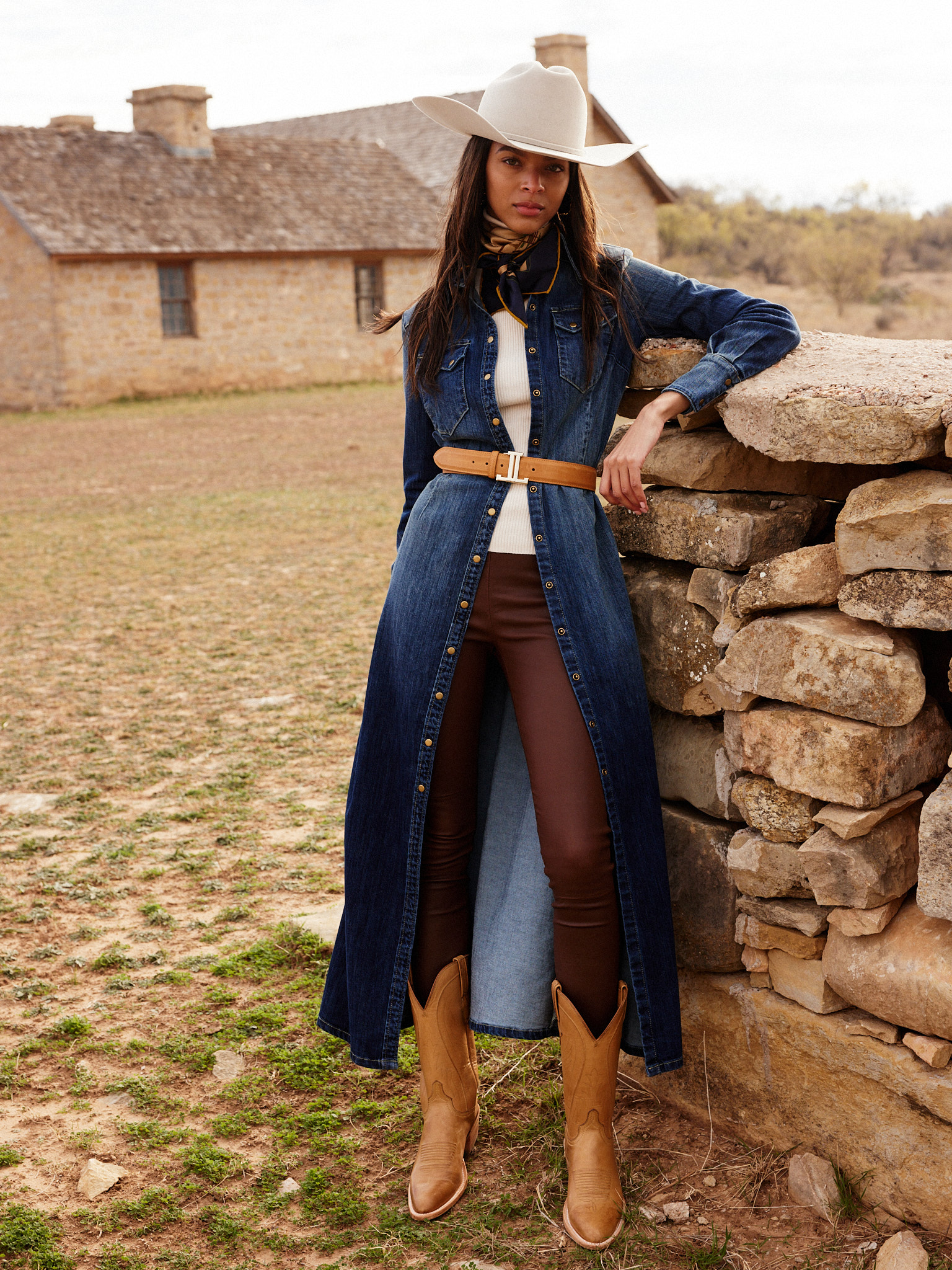 Western Chic Looks With Womens Cowboy Hats